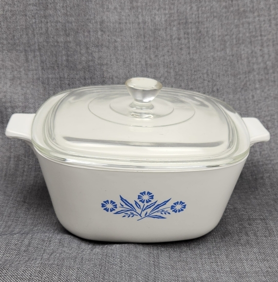 Corning Ware 1 3/4 Quart Made In USA Baking Dish & Lid. Vintage - Picture 1 of 8